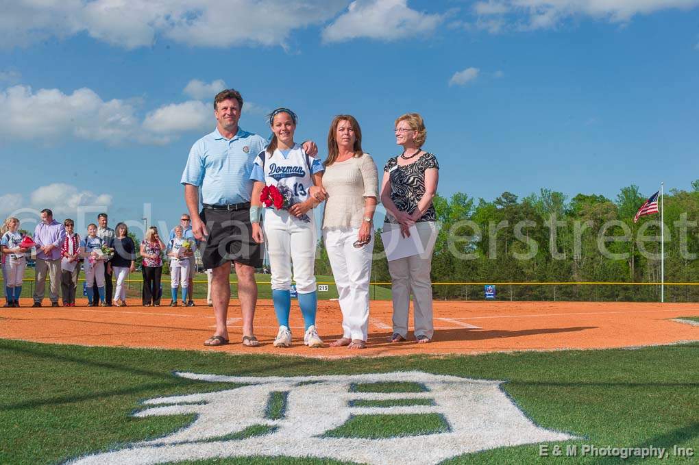 Softball Seniors 049.jpg